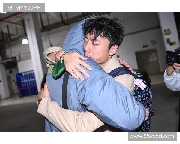 与李磊畅谈滑板生涯的起伏与梦想追逐之路