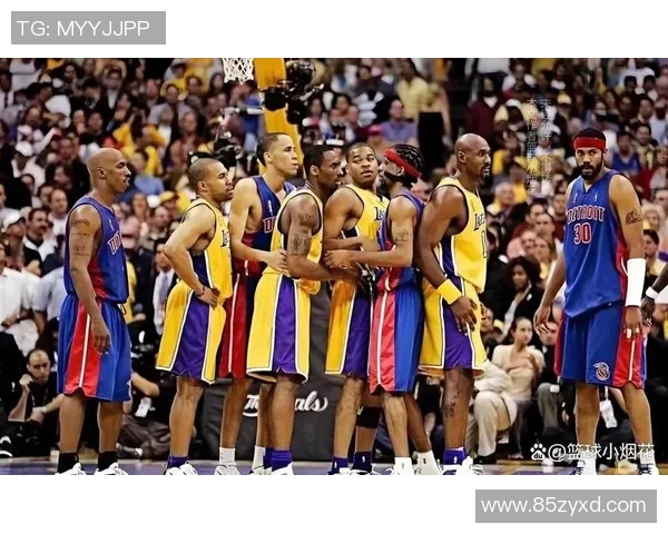 重塑篮球传奇 NBA球员为核心的赛场巅峰对决与成长轨迹
